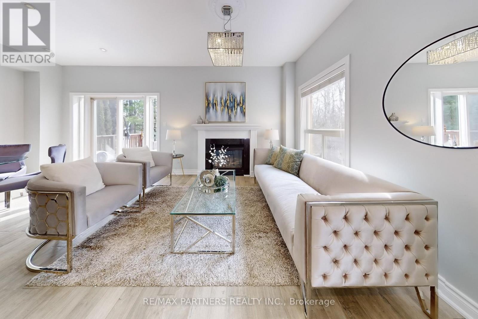 107 Worthington Avenue, Richmond Hill (Oak Ridges Lake Wilcox), Ontario  L4E 3Z6 - Photo 4 - N12497662