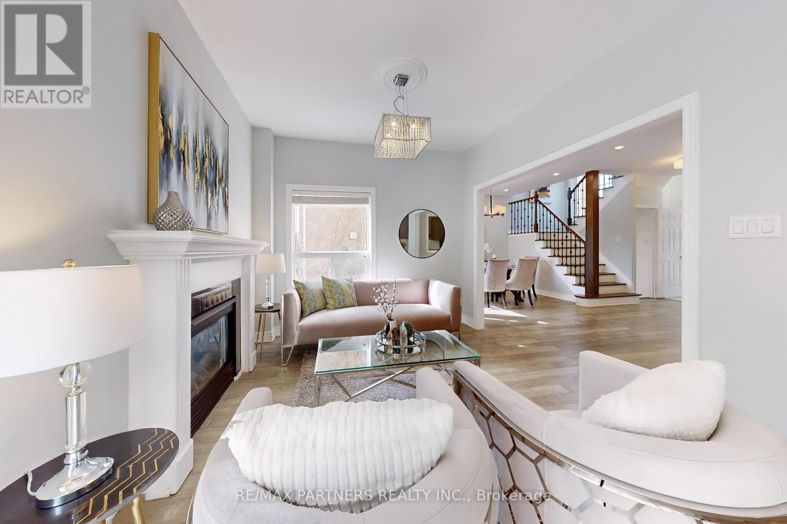 107 Worthington Avenue, Richmond Hill (Oak Ridges Lake Wilcox), Ontario  L4E 3Z6 - Photo 6 - N12497662