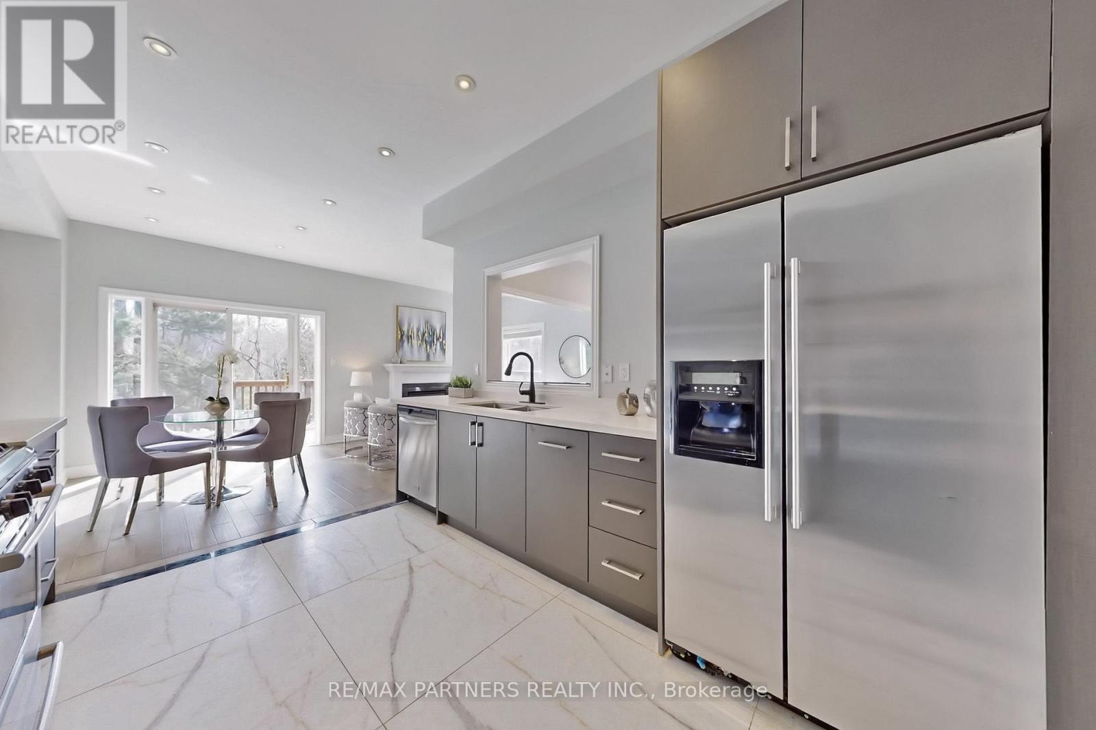 107 Worthington Avenue, Richmond Hill (Oak Ridges Lake Wilcox), Ontario  L4E 3Z6 - Photo 8 - N12497662