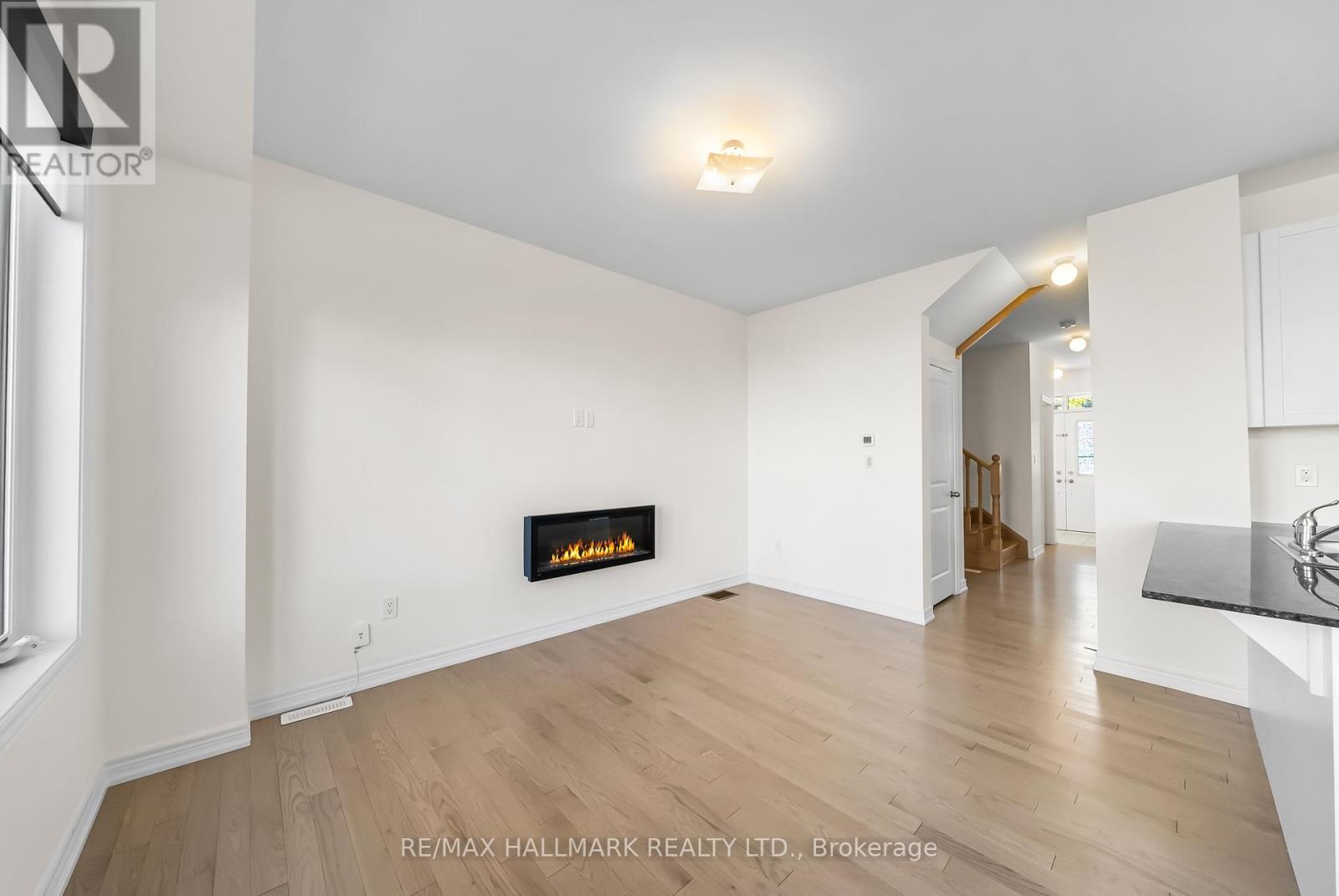 581 Barons Street, Vaughan, Ontario  L4H 5C3 - Photo 8 - N12497692