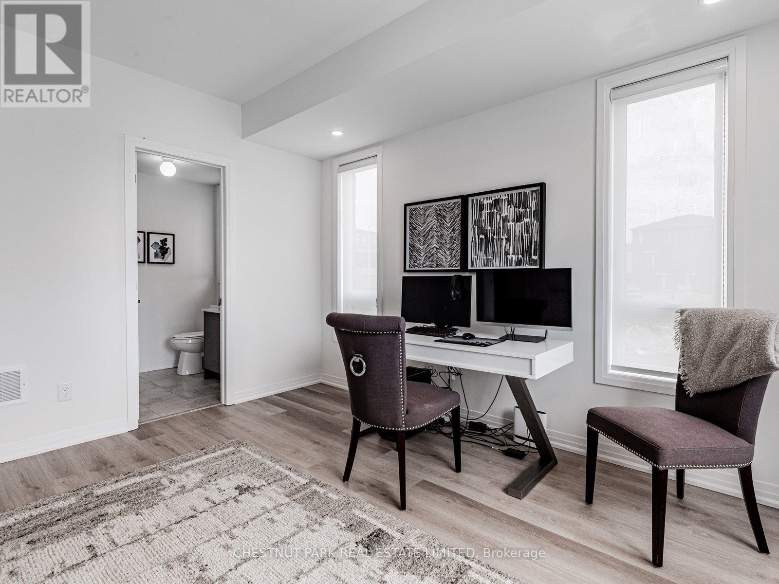 50 Robert Eaton Avenue, Markham, Ontario  M4J 2Z5 - Photo 28 - N12497754