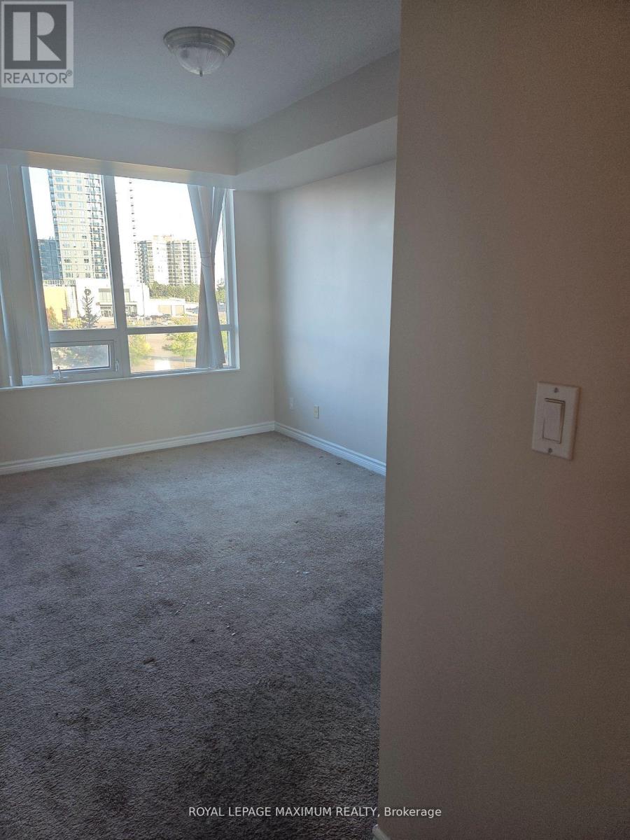 302 - 88 Promenade Circle, Vaughan, Ontario  L4J 9A4 - Photo 7 - N12497770