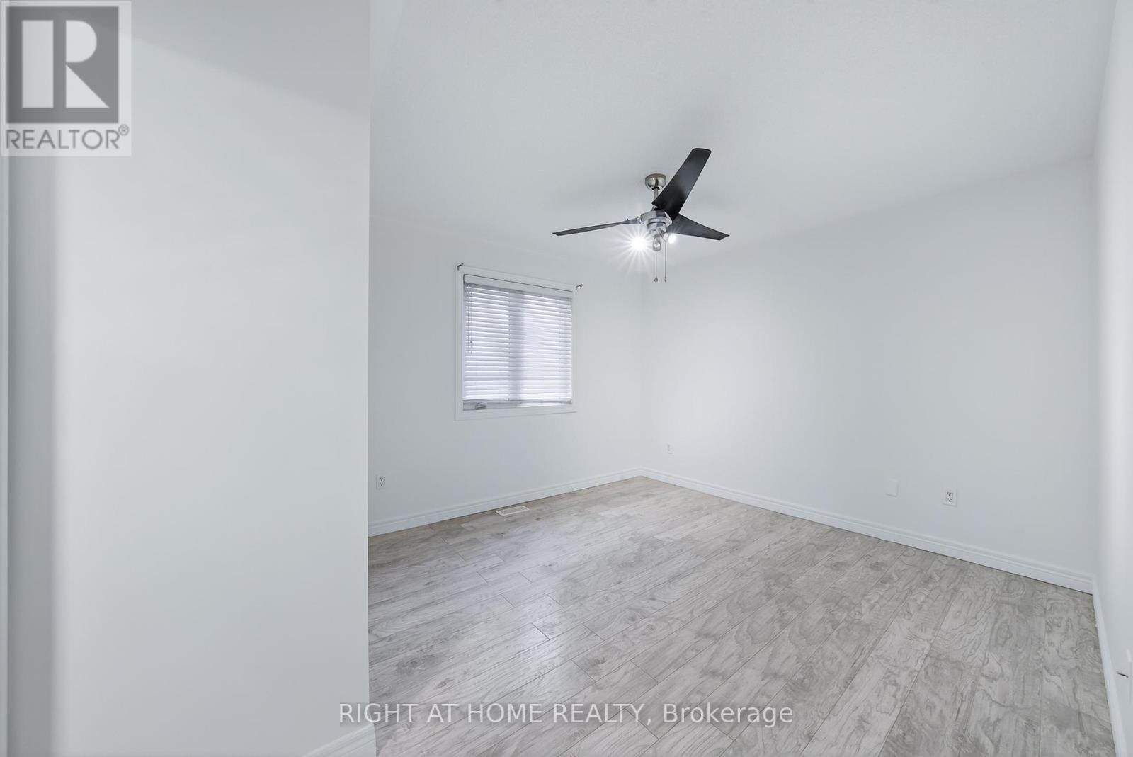 193 Blue Dasher Boulevard, Bradford West Gwillimbury, Ontario  L3Z 0H3 - Photo 43 - N12497802