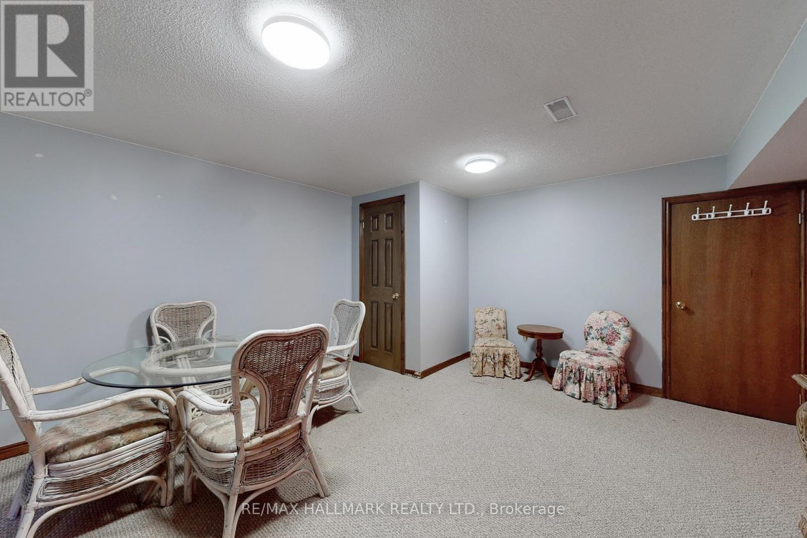 111 Kerr Boulevard, New Tecumseth, Ontario  L9R 1C6 - Photo 32 - N12497812