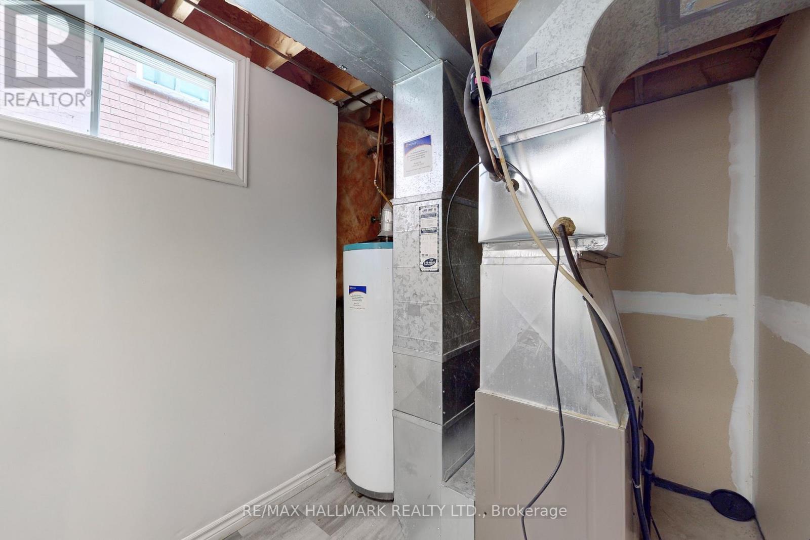 111 Kerr Boulevard, New Tecumseth, Ontario  L9R 1C6 - Photo 39 - N12497812