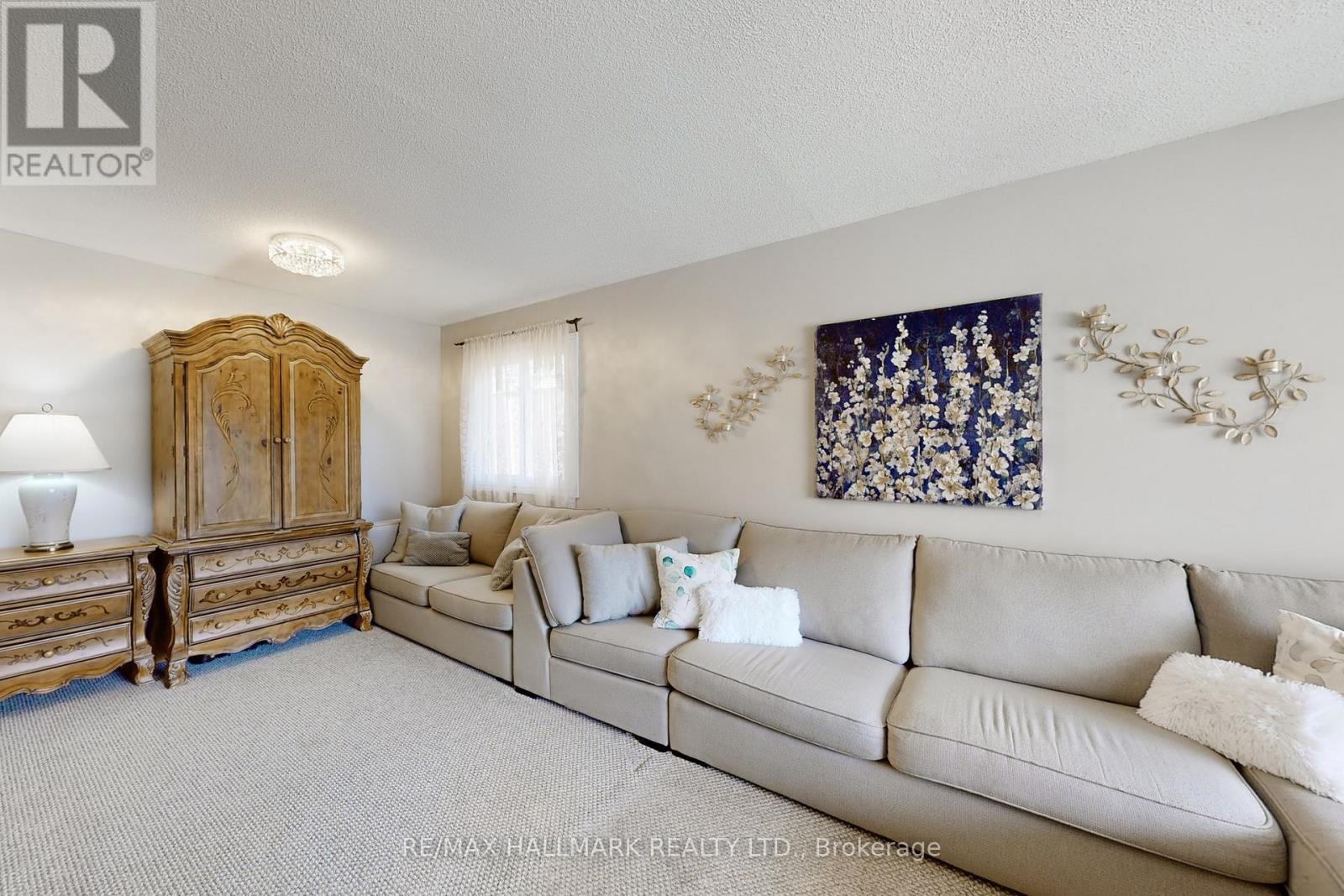 111 Kerr Boulevard, New Tecumseth, Ontario  L9R 1C6 - Photo 7 - N12497812