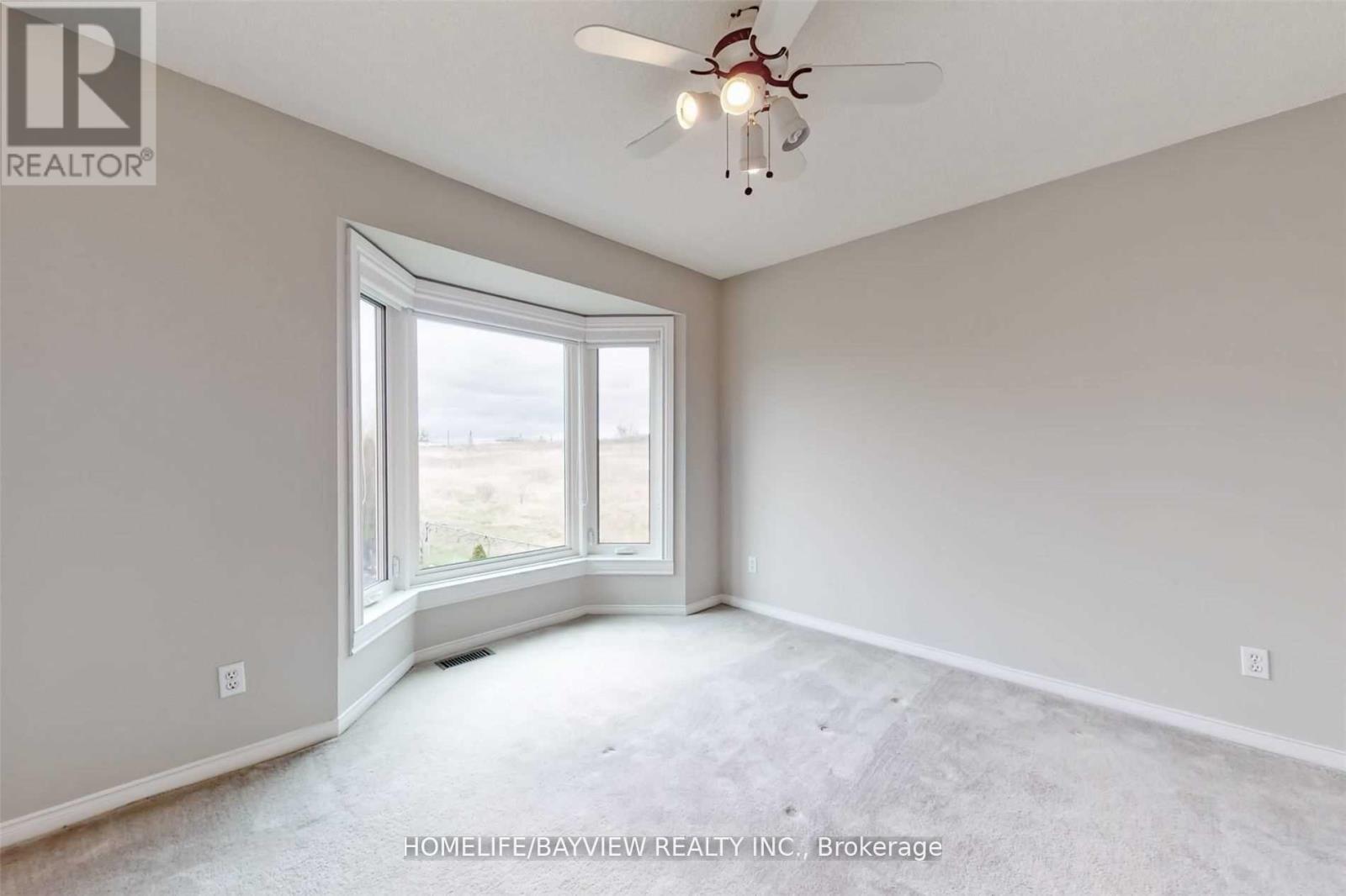 109 William Curtis Circle, Newmarket, Ontario  L3Y 8L8 - Photo 12 - N12497824