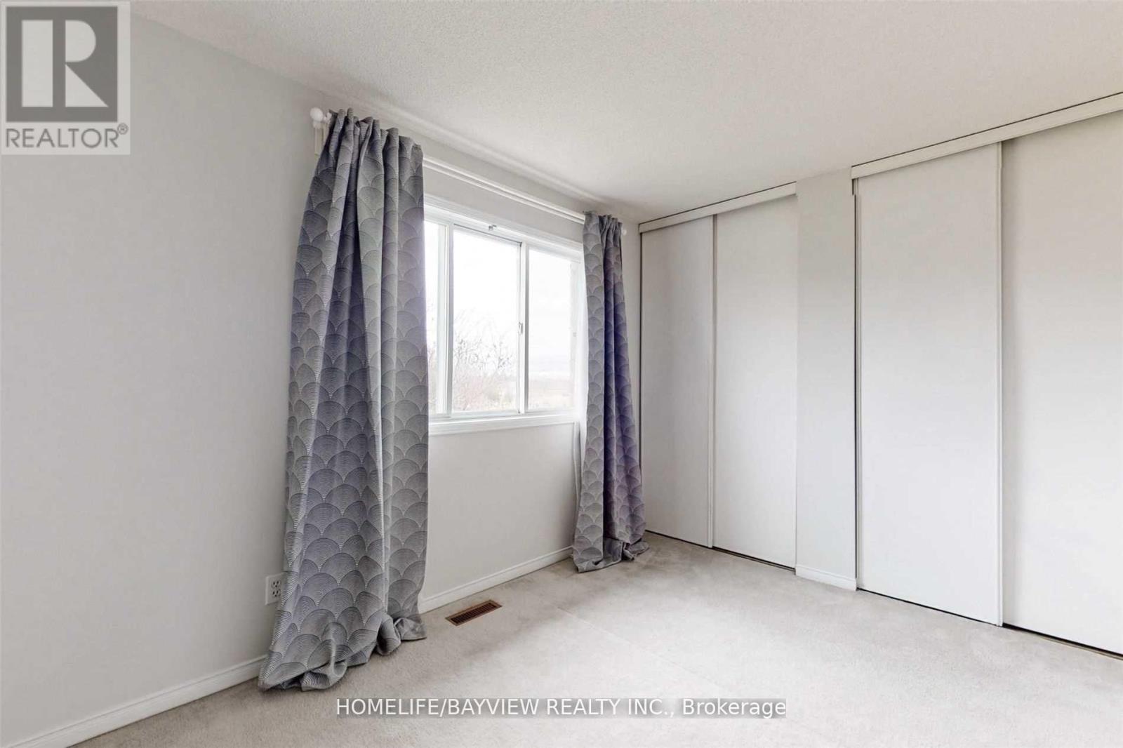 109 William Curtis Circle, Newmarket, Ontario  L3Y 8L8 - Photo 15 - N12497824