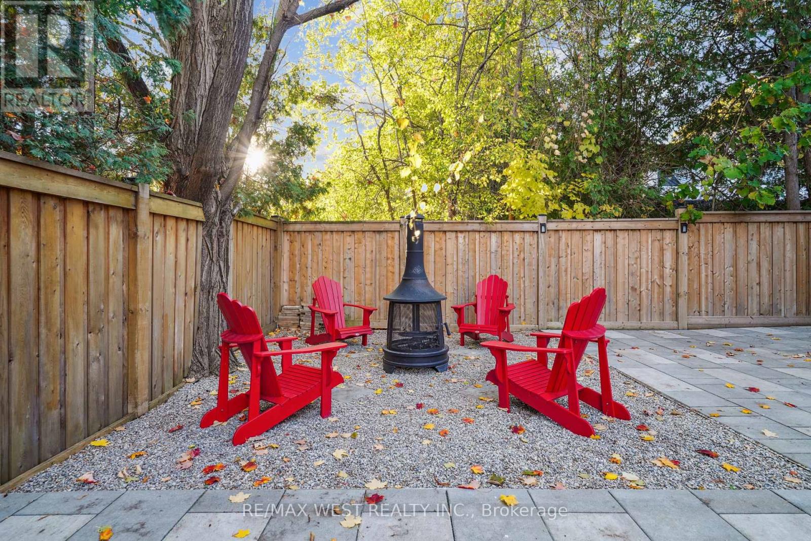 68 Walmer Road, Richmond Hill (North Richvale), Ontario  L4C 3X1 - Photo 17 - N12497858