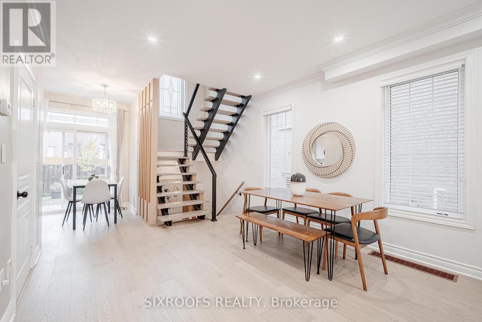 15 Longwood Avenue, Richmond Hill (Oak Ridges), Ontario  L4E 4B1 - Photo 13 - N12497866