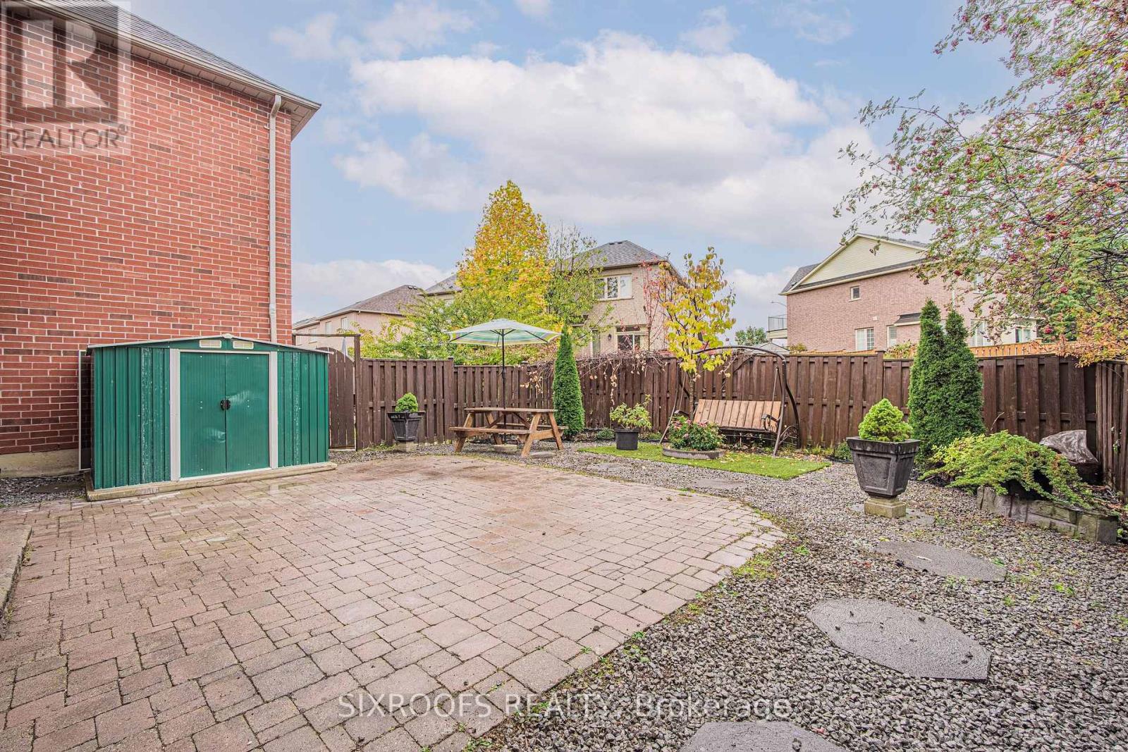 15 Longwood Avenue, Richmond Hill (Oak Ridges), Ontario  L4E 4B1 - Photo 40 - N12497866