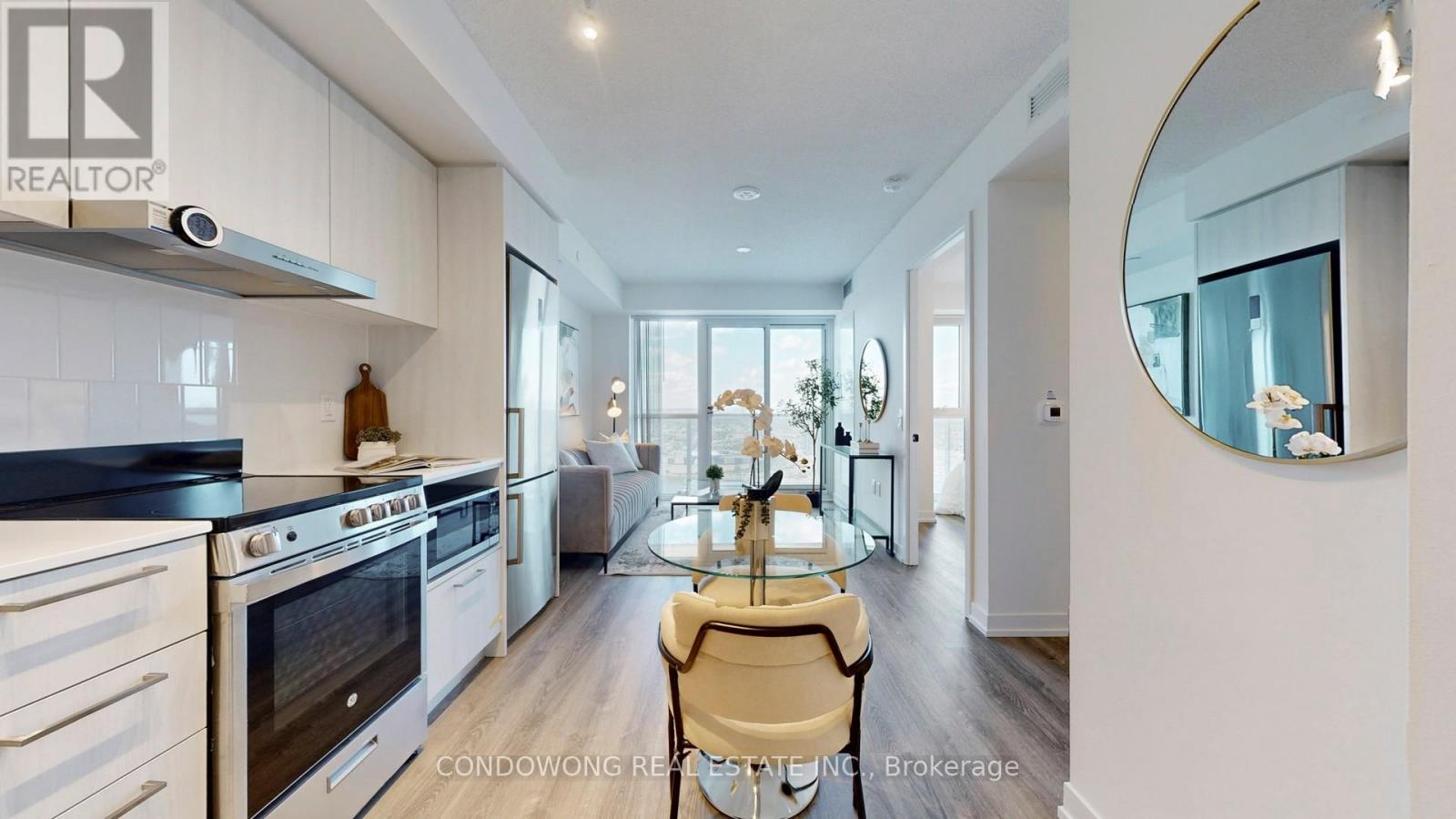 4008 - 195 Commerce Street, Vaughan (Concord), Ontario  L4K 0P9 - Photo 1 - N12497924