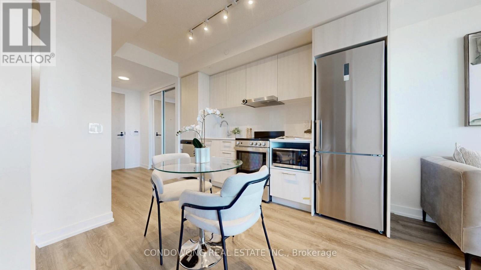 4008 - 195 Commerce Street, Vaughan (Concord), Ontario  L4K 0P9 - Photo 3 - N12497924