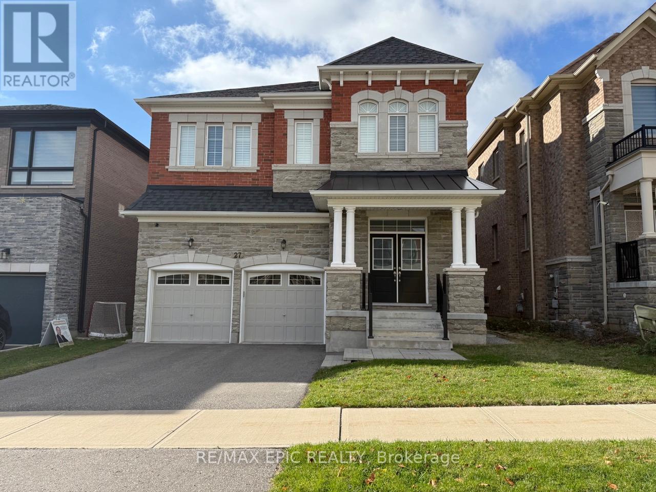 27 Leary Crescent, Richmond Hill, Ontario  L4S 0G7 - Photo 2 - N12497938