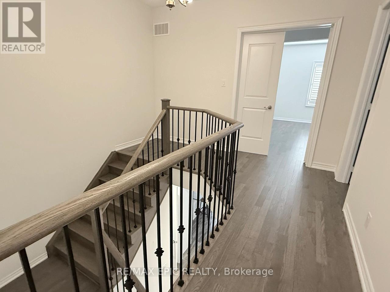 27 Leary Crescent, Richmond Hill, Ontario  L4S 0G7 - Photo 23 - N12497938