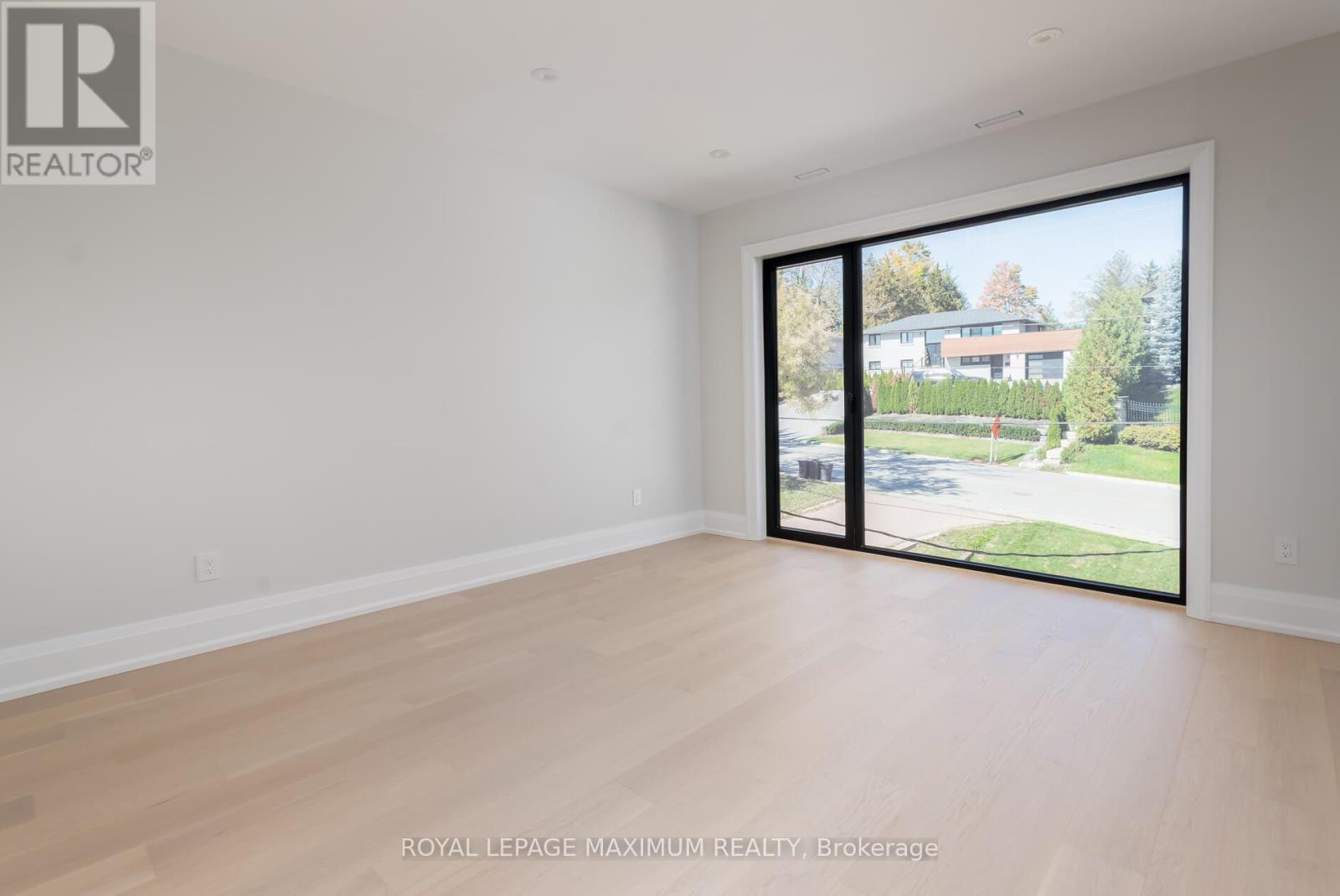 67 Davidson Street, Vaughan, Ontario  L4L 1M2 - Photo 26 - N12497962