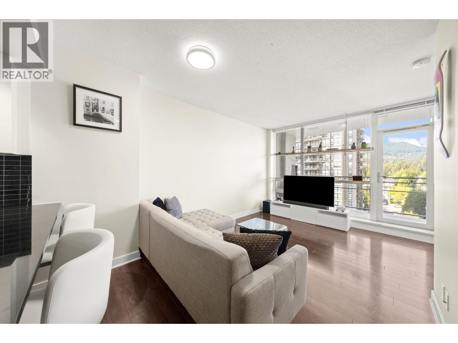 1004 2968 Glen Drive, Coquitlam, British Columbia  V3B 0C4 - Photo 5 - R3063718