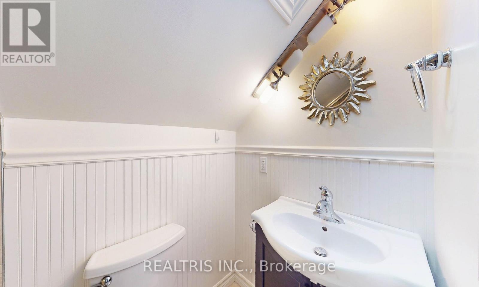 149 Worsley Street, Barrie (City Centre), Ontario  L4M 1M3 - Photo 20 - S12497414