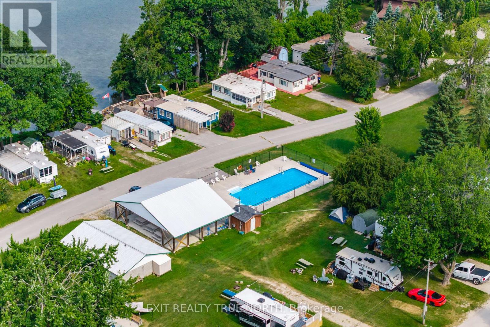 19 Vic's Road, Midland, Ontario  L4R 0B9 - Photo 21 - S12497618