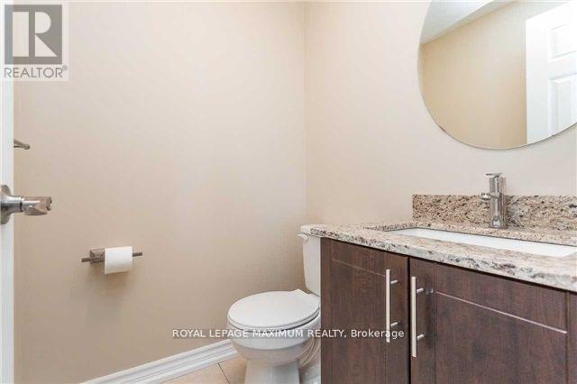 41 Gowan Street, Barrie, Ontario  L4N 2P1 - Photo 10 - S12497738