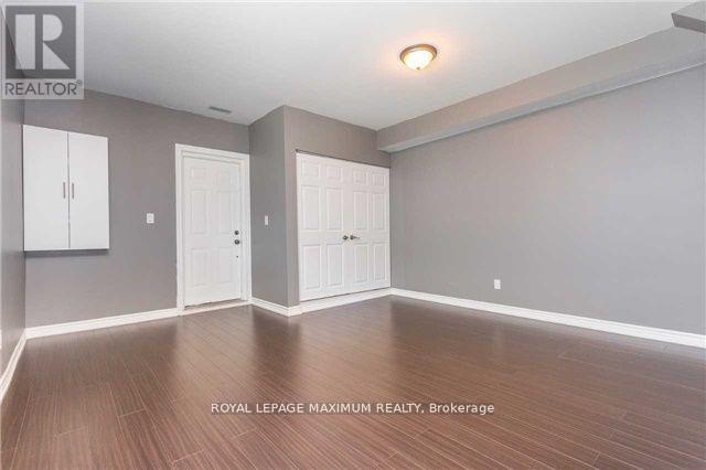 41 Gowan Street, Barrie, Ontario  L4N 2P1 - Photo 6 - S12497738