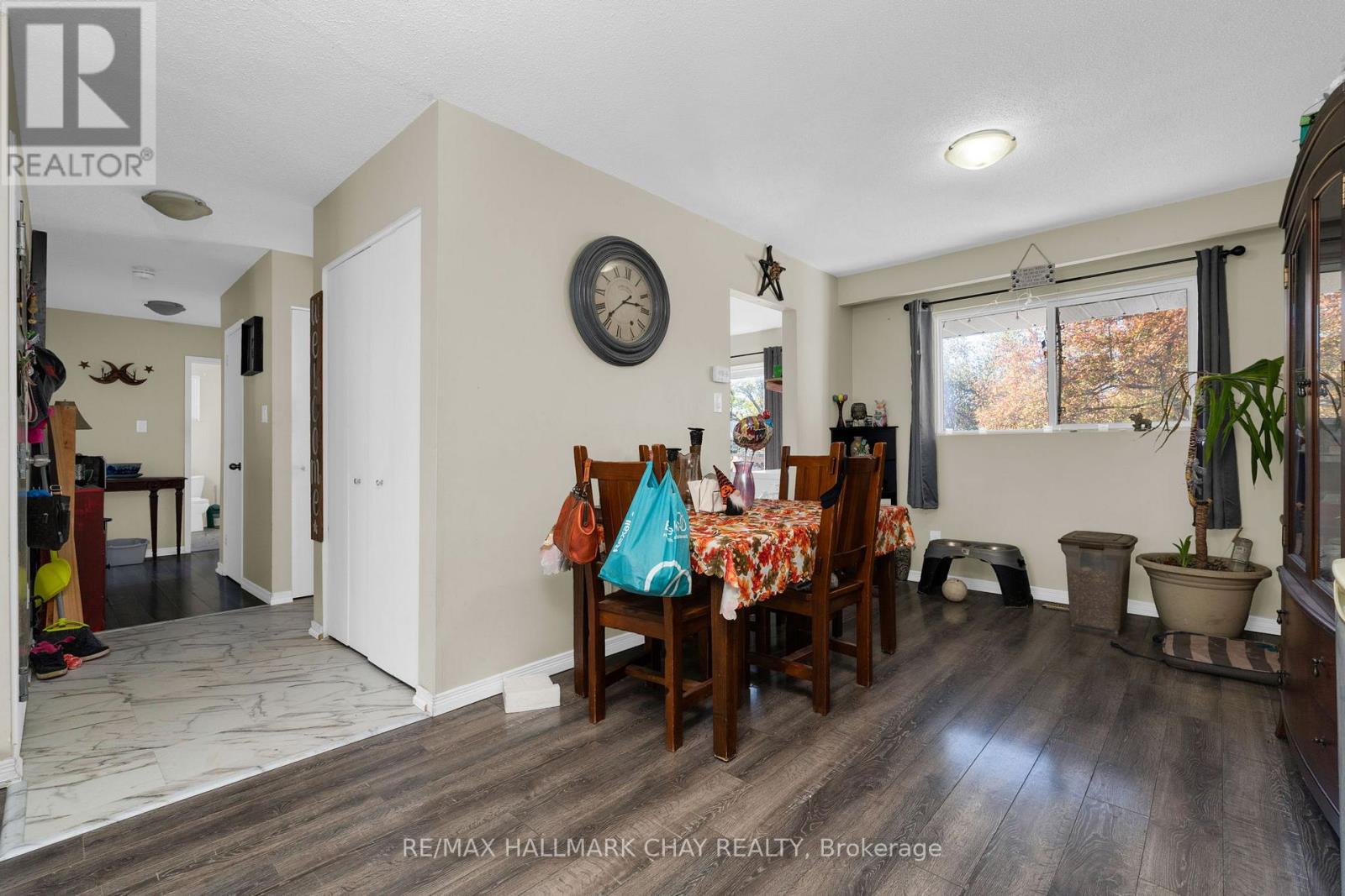 46 Carol Road, Barrie (Allandale Heights), Ontario  L4N 3P7 - Photo 11 - S12497832