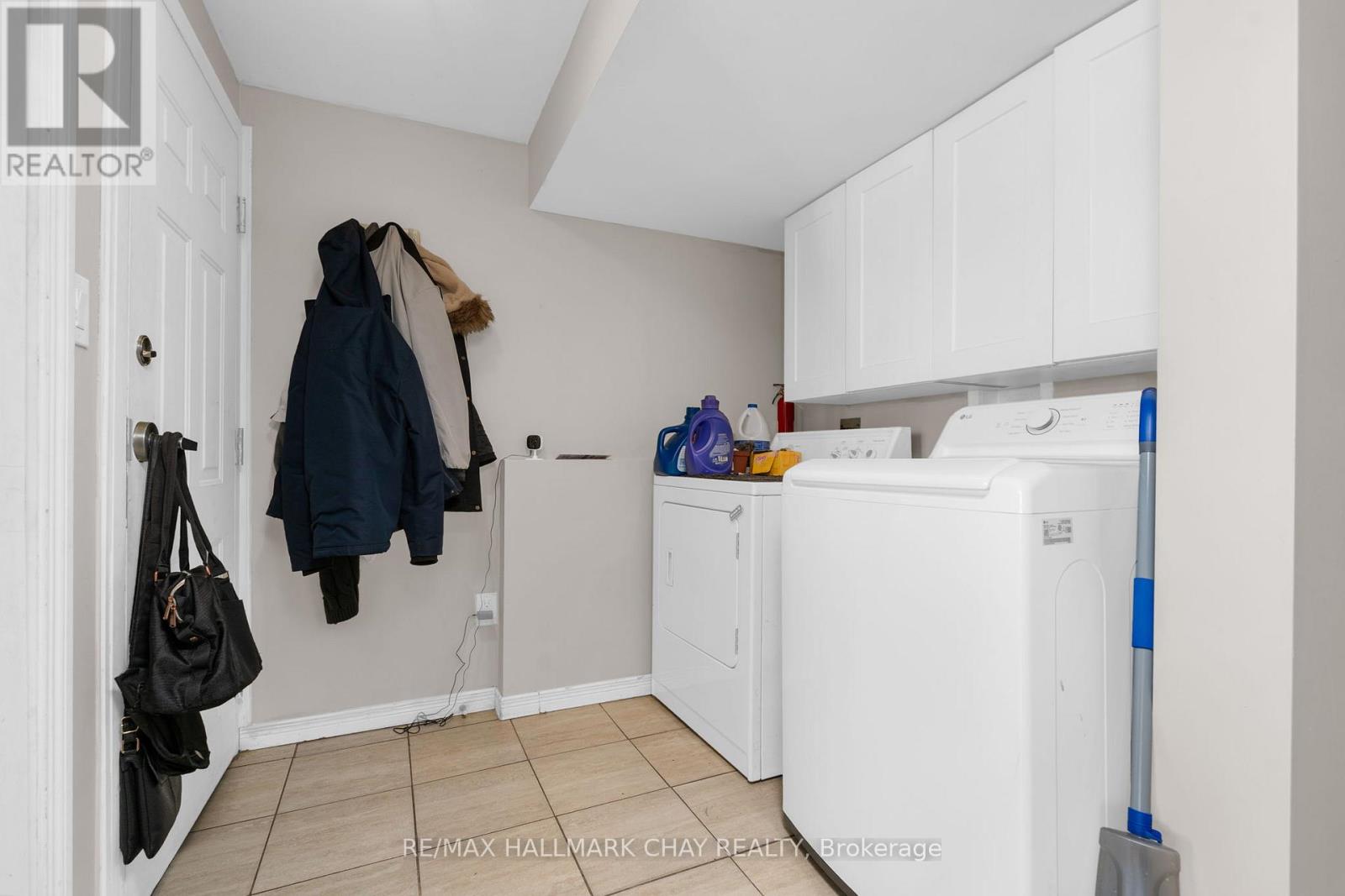 46 Carol Road, Barrie (Allandale Heights), Ontario  L4N 3P7 - Photo 23 - S12497832