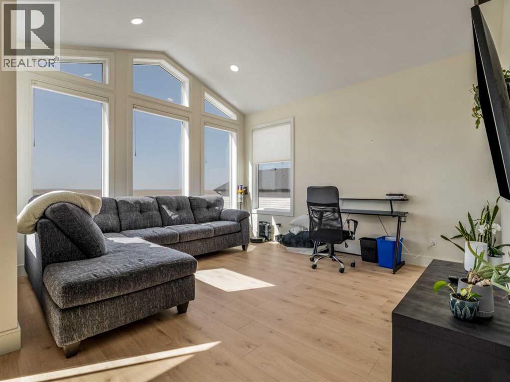 1108 Coalbrook Place W, Lethbridge, Alberta  T1J 5W7 - Photo 14 - A2216769