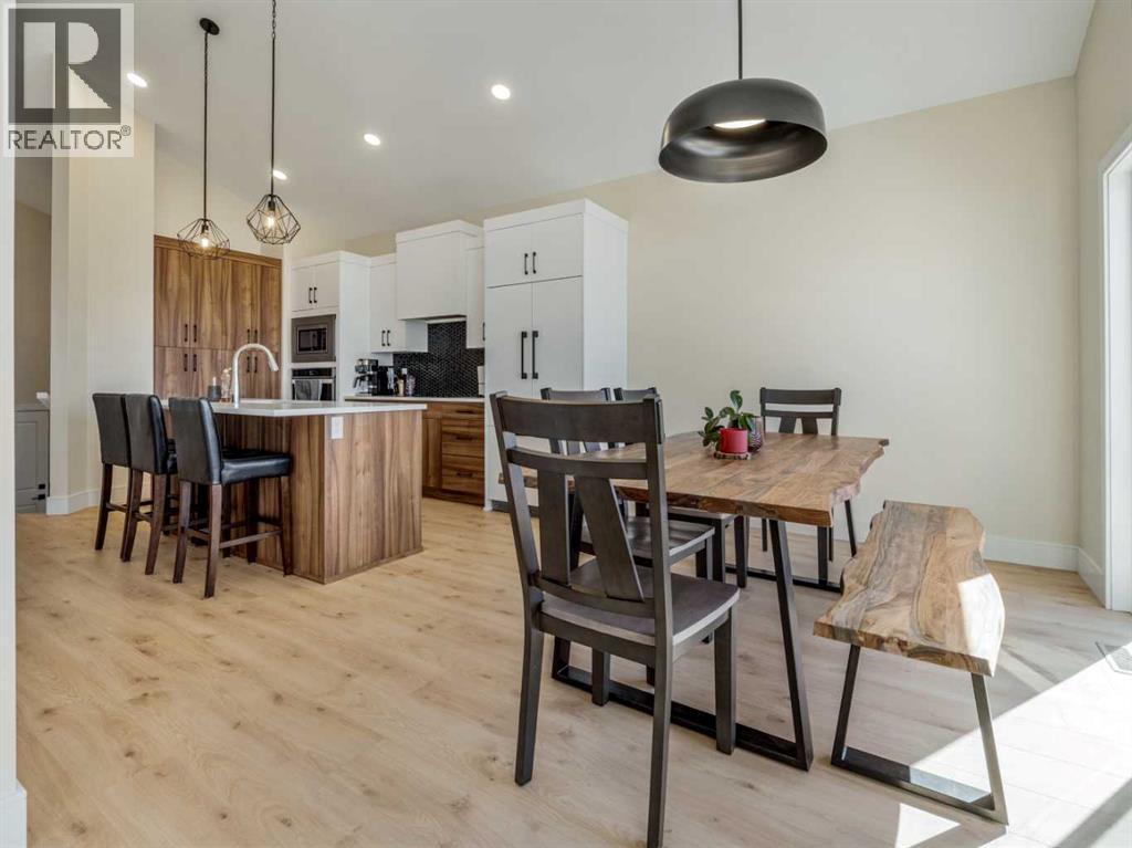 1108 Coalbrook Place W, Lethbridge, Alberta  T1J 5W7 - Photo 13 - A2216769