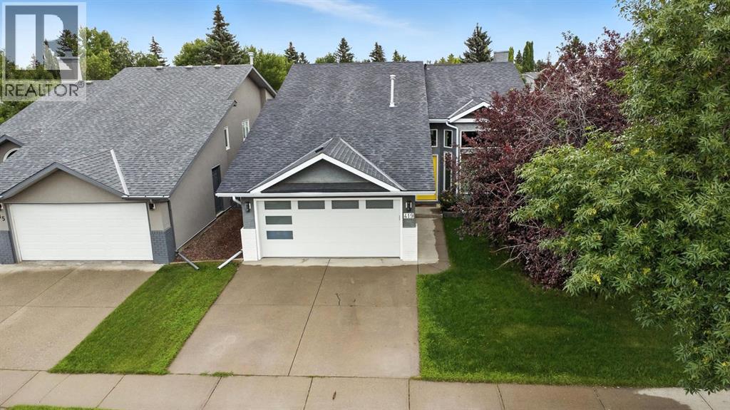 419 Millrise Drive Sw, Calgary, Alberta  T2Y 2M1 - Photo 3 - A2244278