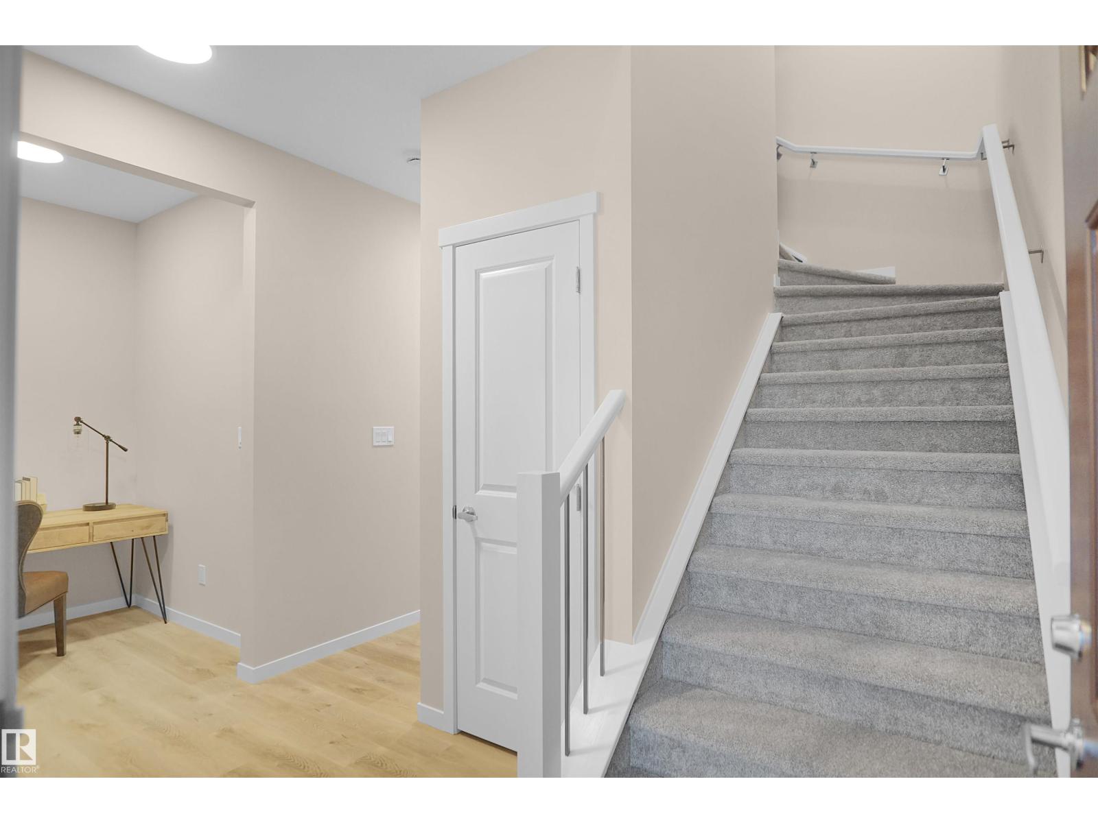 22910 95a Av Nw, Edmonton, Alberta  T5T 7A7 - Photo 3 - E4464304