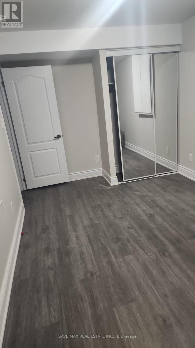 Lower - 155 Fandango Drive, Brampton, Ontario  L6X 0L3 - Photo 8 - W12497204