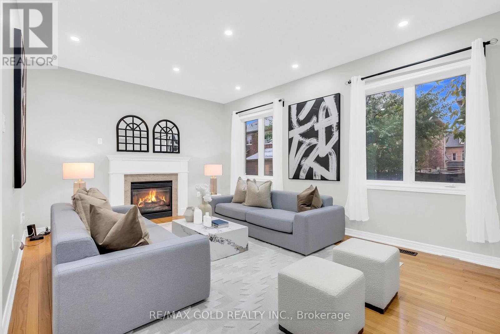 262 Swindale Drive, Milton (Sc Scott), Ontario  L9T 0T7 - Photo 12 - W12497210