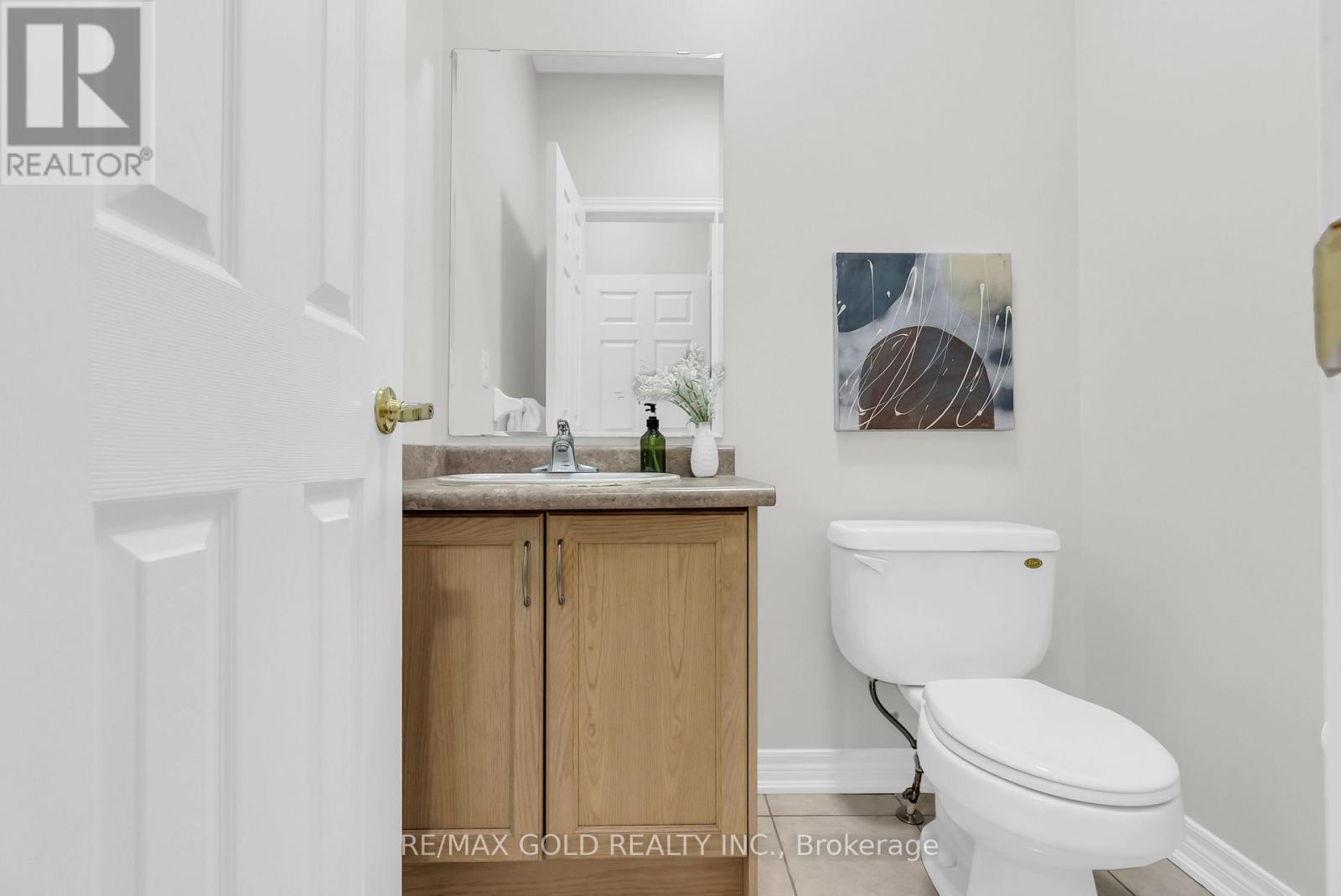 262 Swindale Drive, Milton (Sc Scott), Ontario  L9T 0T7 - Photo 20 - W12497210