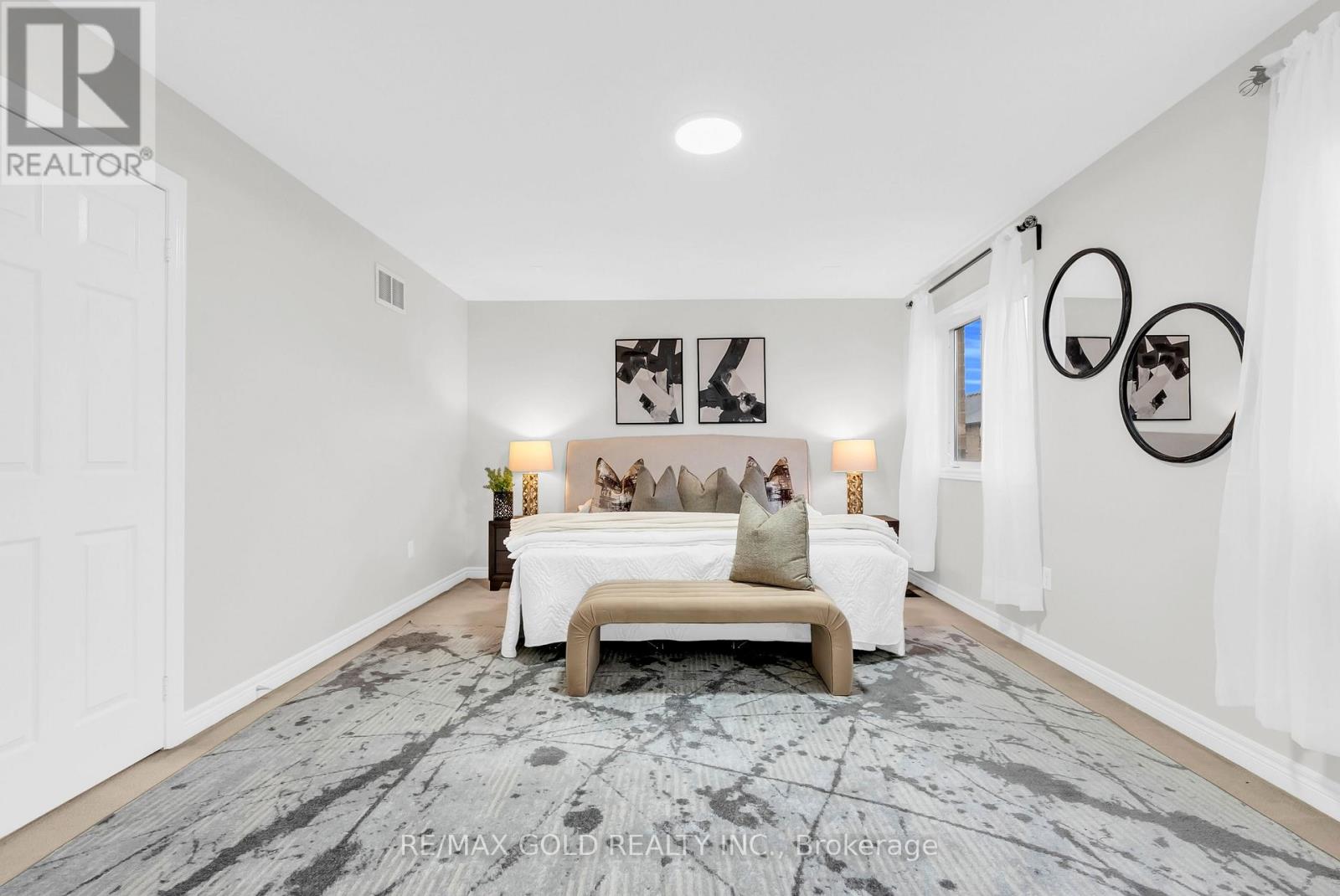 262 Swindale Drive, Milton (Sc Scott), Ontario  L9T 0T7 - Photo 26 - W12497210