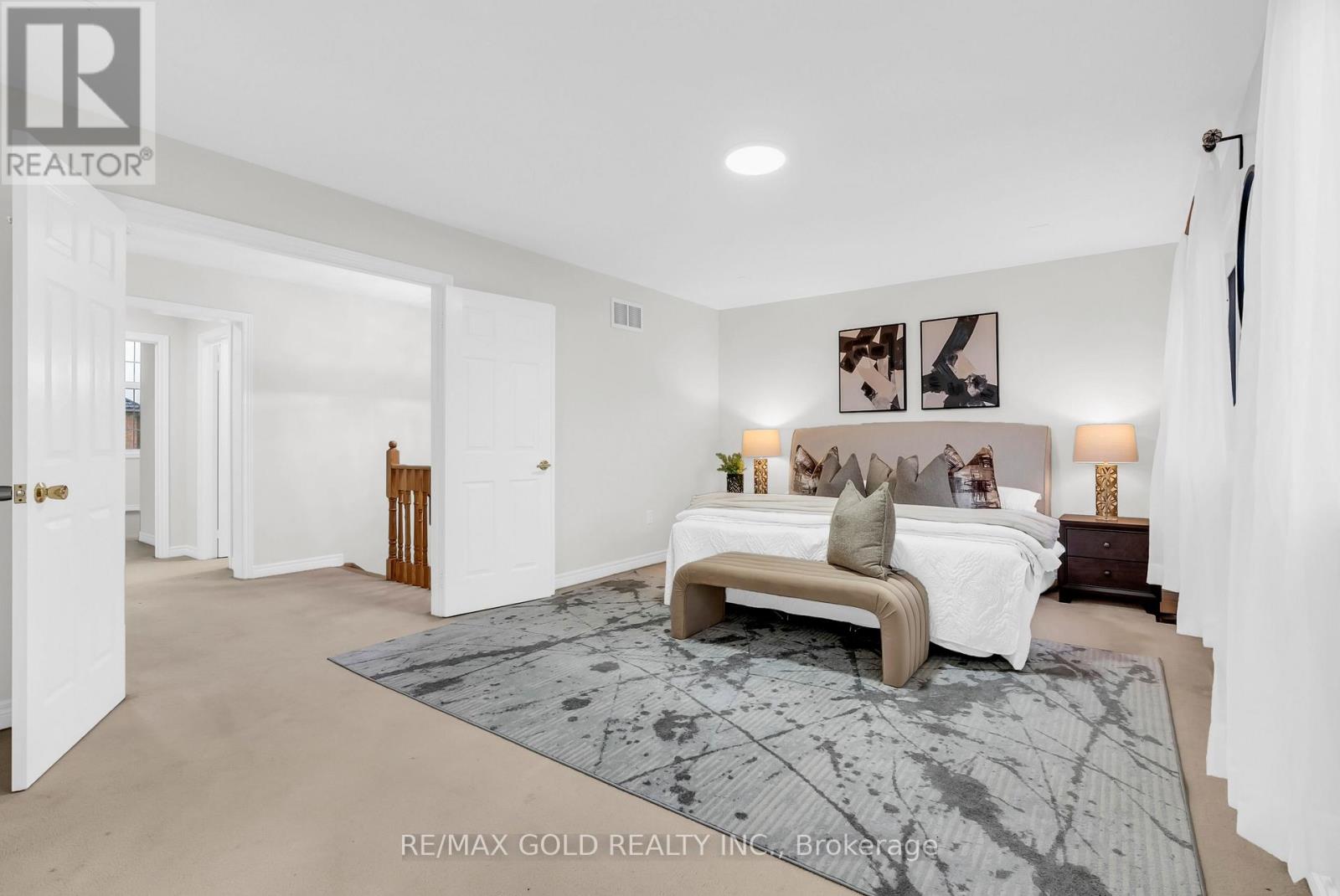 262 Swindale Drive, Milton (Sc Scott), Ontario  L9T 0T7 - Photo 27 - W12497210