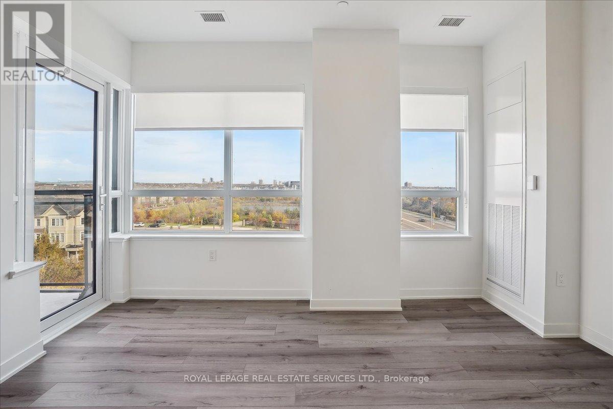 507 - 395 Dundas Street W, Oakville, Ontario  L6M 5R8 - Photo 18 - W12497226