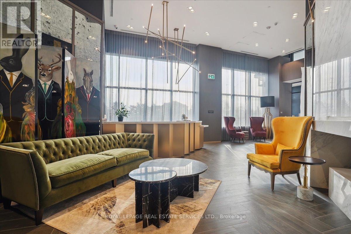 507 - 395 Dundas Street W, Oakville, Ontario  L6M 5R8 - Photo 4 - W12497226