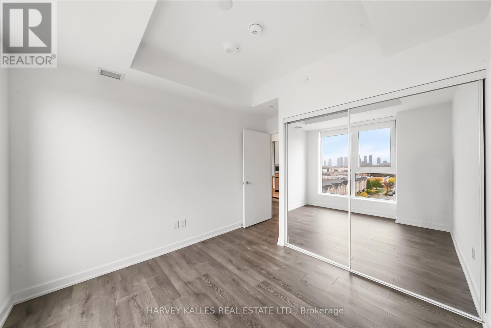 514 - 1007 The Queensway, Toronto, Ontario  M8Z 6C7 - Photo 14 - W12497246