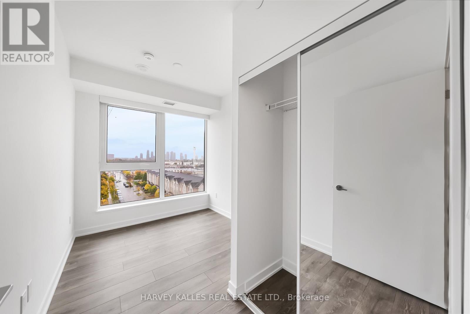 514 - 1007 The Queensway, Toronto, Ontario  M8Z 6C7 - Photo 15 - W12497246