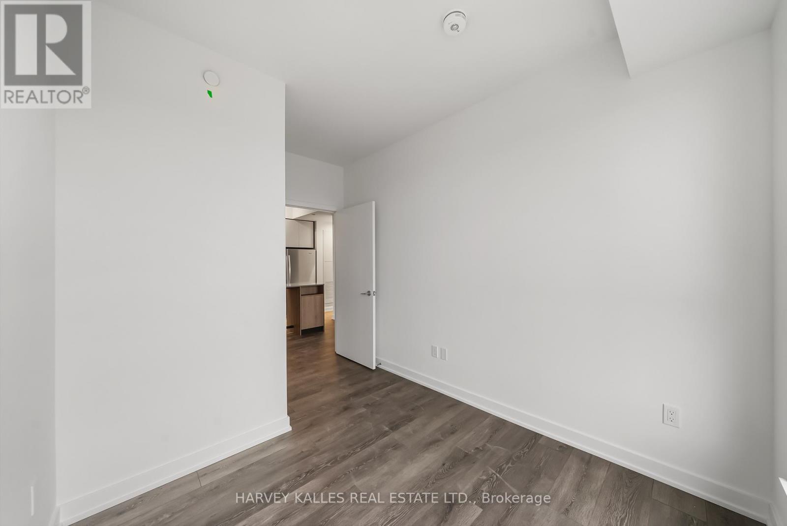 514 - 1007 The Queensway, Toronto, Ontario  M8Z 6C7 - Photo 17 - W12497246