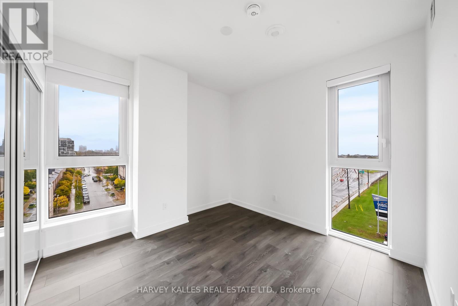 514 - 1007 The Queensway, Toronto, Ontario  M8Z 6C7 - Photo 20 - W12497246