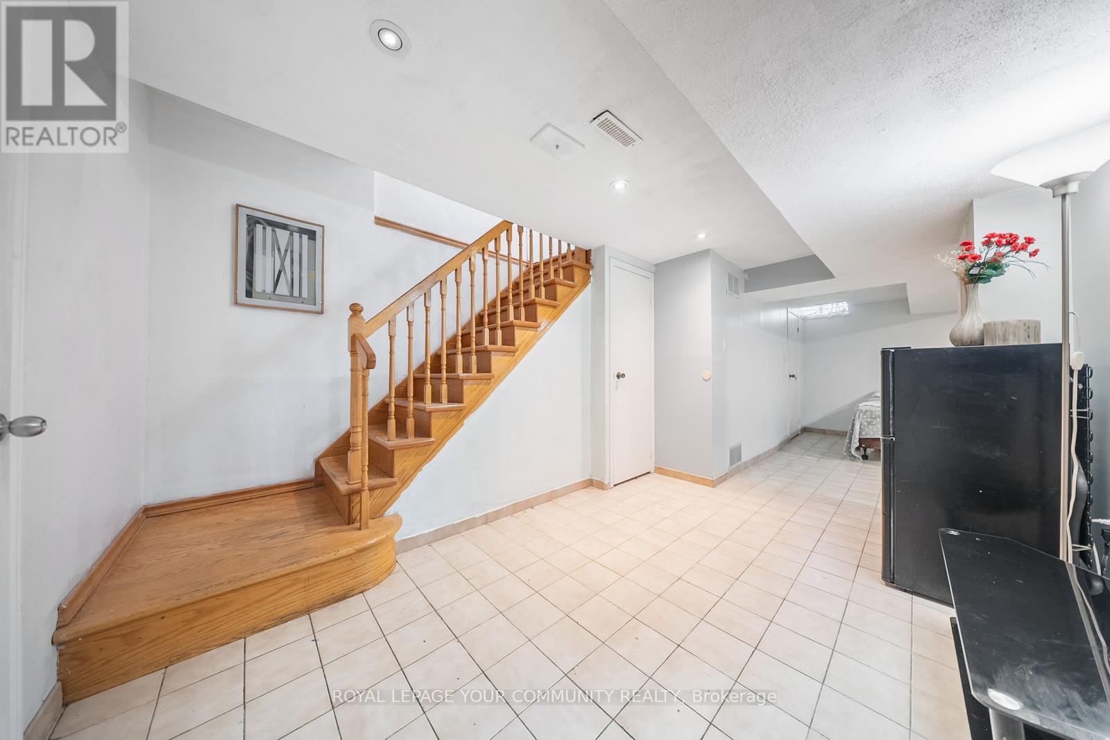 353 Rutherford Road N, Brampton (Madoc), Ontario  L6V 3V9 - Photo 31 - W12497264