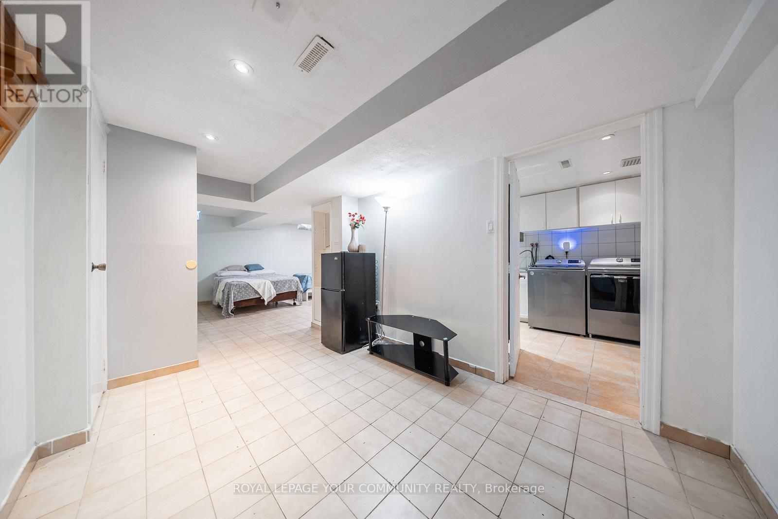 353 Rutherford Road N, Brampton (Madoc), Ontario  L6V 3V9 - Photo 32 - W12497264