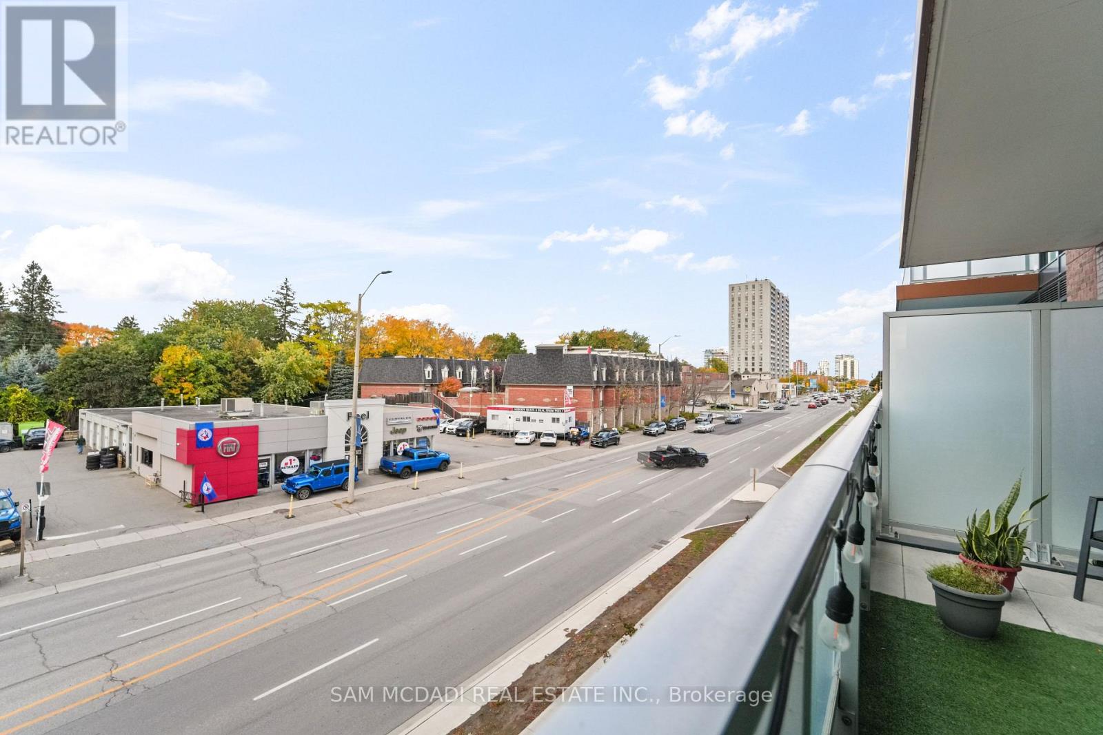 212 - 215 Lakeshore Road W, Mississauga, Ontario  L5H 0A7 - Photo 21 - W12497292
