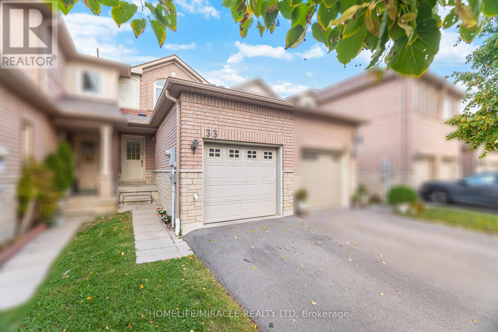 33 - 1285 Bristol Road W, Mississauga (East Credit), Ontario  L5V 2H5 - Photo 2 - W12497294