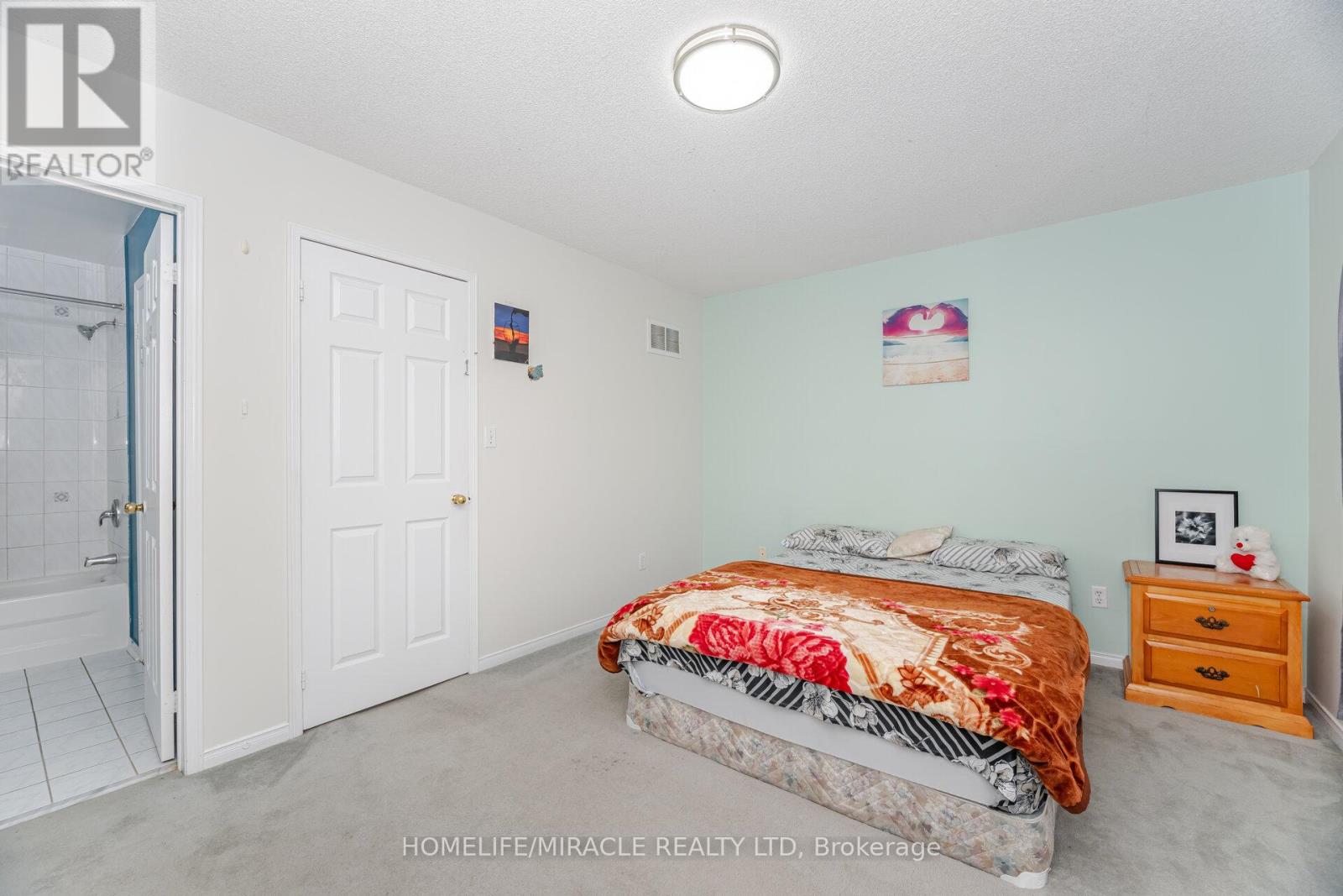 33 - 1285 Bristol Road W, Mississauga (East Credit), Ontario  L5V 2H5 - Photo 21 - W12497294