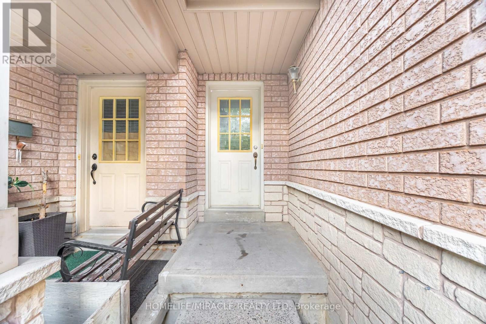 33 - 1285 Bristol Road W, Mississauga (East Credit), Ontario  L5V 2H5 - Photo 6 - W12497294