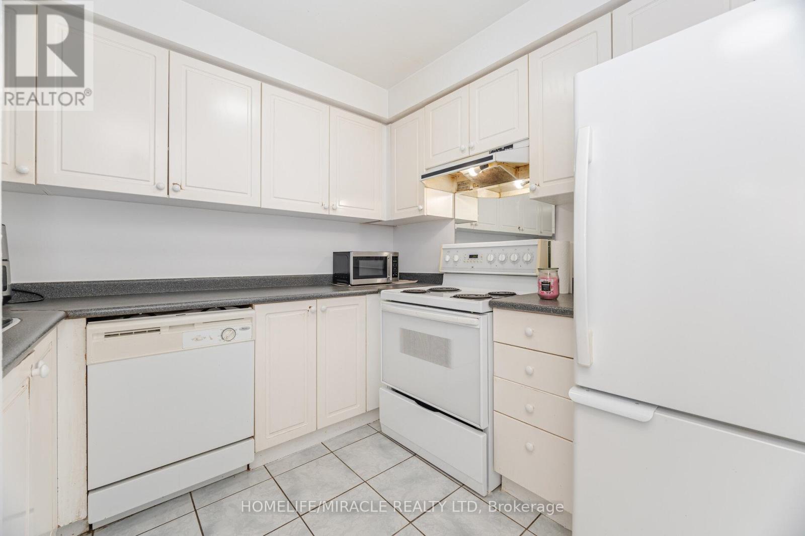 33 - 1285 Bristol Road W, Mississauga (East Credit), Ontario  L5V 2H5 - Photo 9 - W12497294