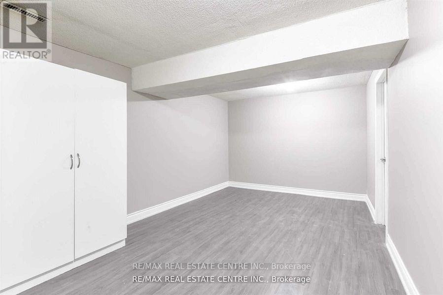 Lower - 83 Autumn Boulevard, Brampton, Ontario  L6T 2W1 - Photo 7 - W12497310